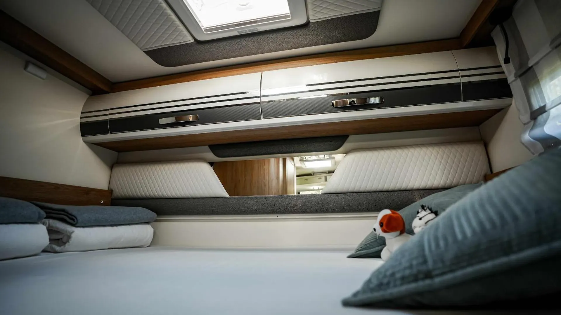 Camper Istra 호텔 풀라
